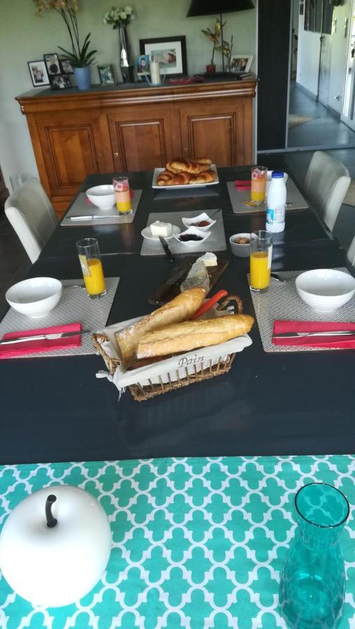 B&B Marianne-Jacky Lemans Montbizot Zewnętrze zdjęcie
